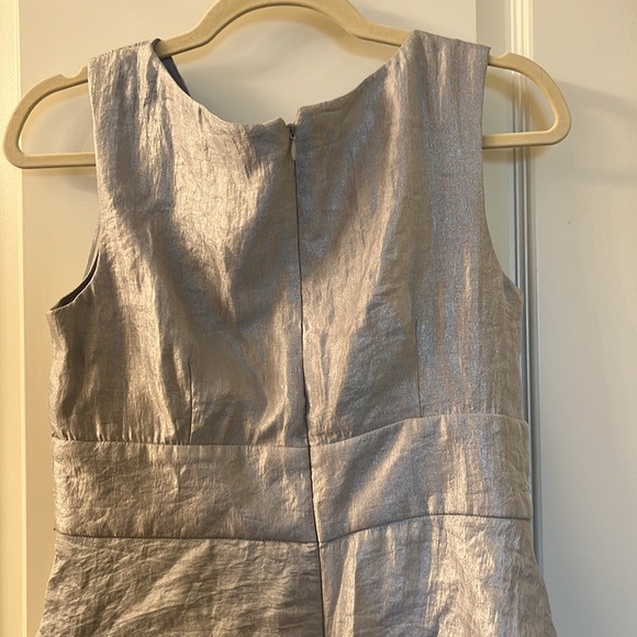 R&M Richards silver shimmery embellished mid length layered look dress size 6 - Picture 6 of 7